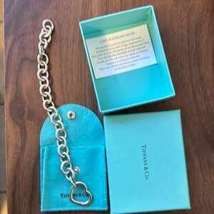 Heart toggle bracelet